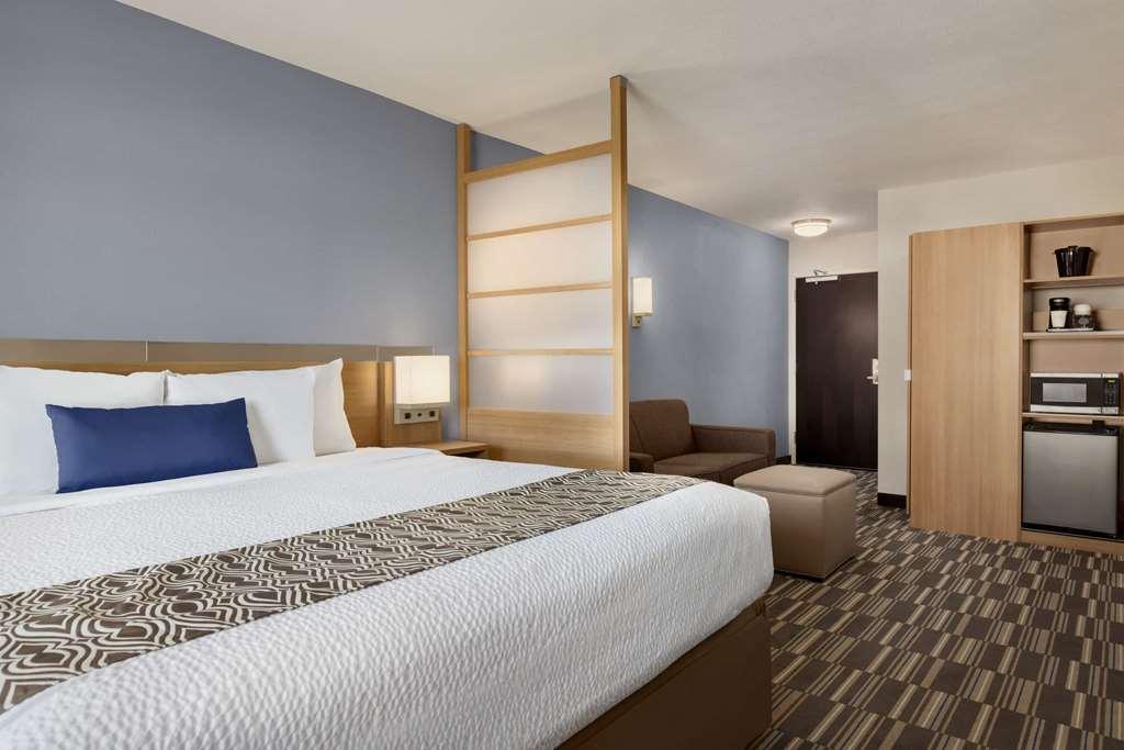 Microtel & By Wyndham Gambrills Hotel Odenton